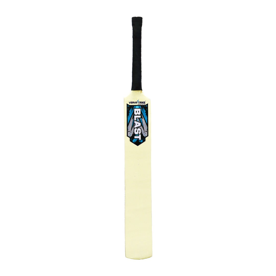 Blast Bat Kit - Kids Lightweight Junior Cricket Bat - Sri Lankan Curve